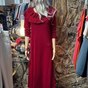 Linnie by Nina Leonard Elegant Red Ruffled Women's Dress Size Small